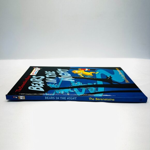 THE BERENSTAIN BEARS  (Bears in the NIght) Hardcover By Stan & Jan Berenstain - Picture 3 of 7